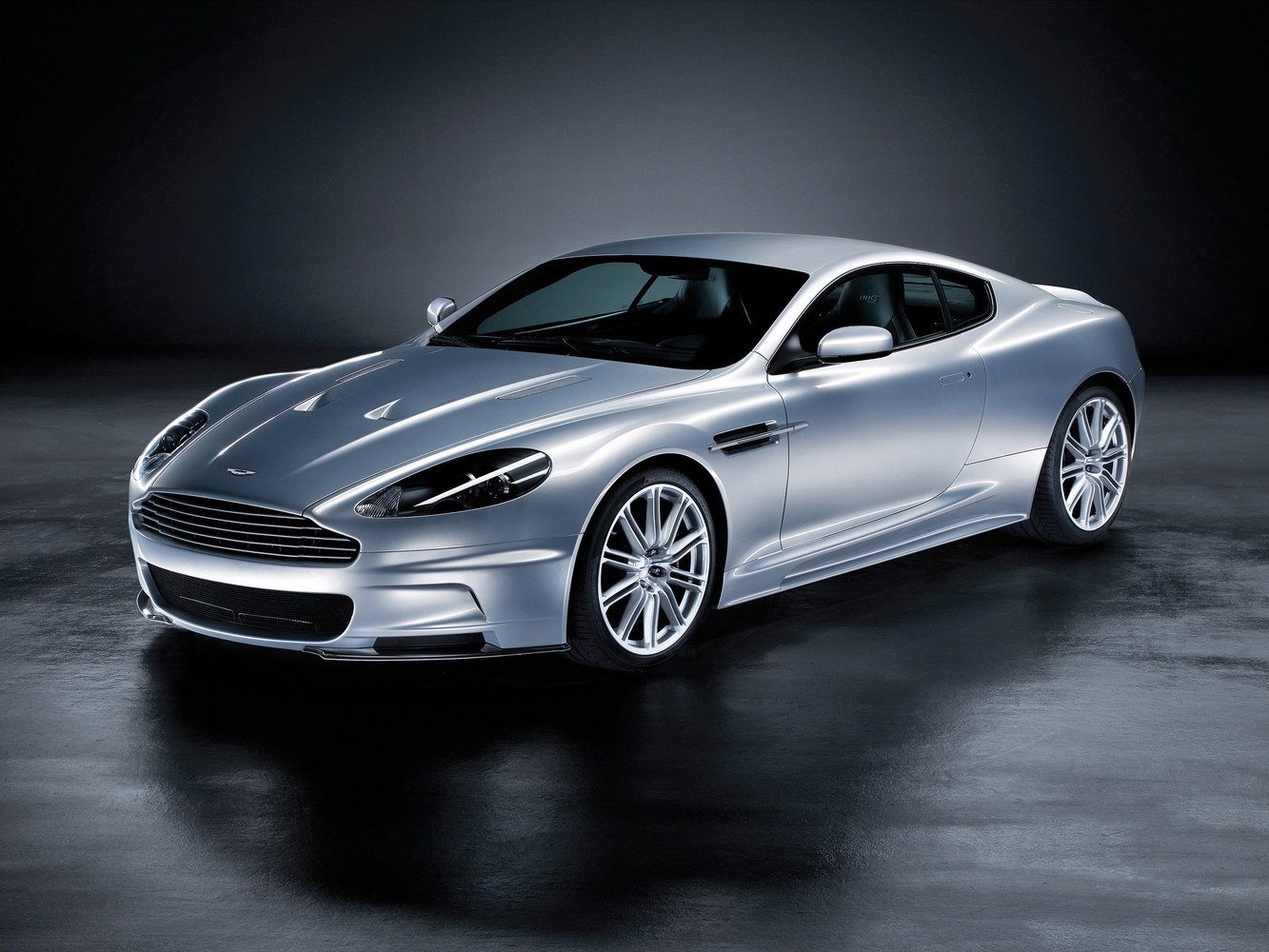 aston_martin Aston Martin DBS