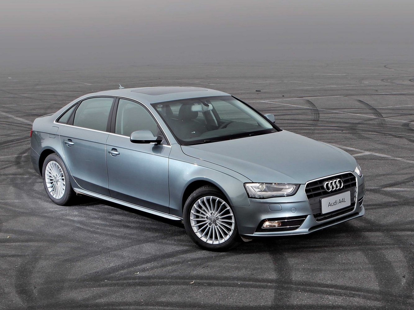 Audi A4 2011 - 2015