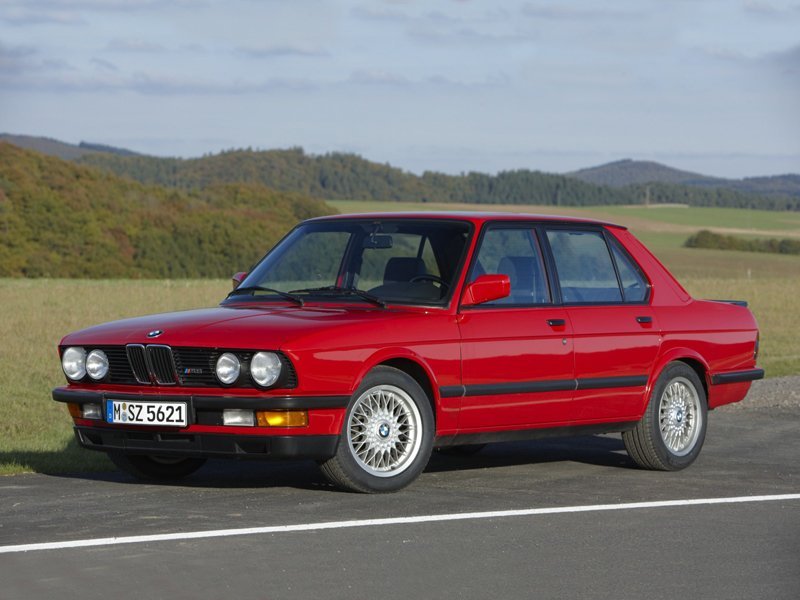 bmw BMW M5