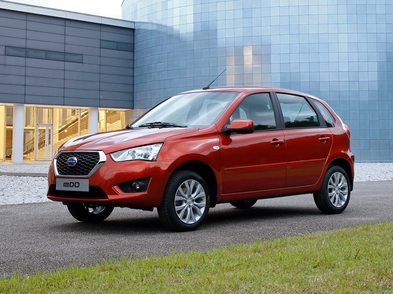 datsun Datsun mi-DO