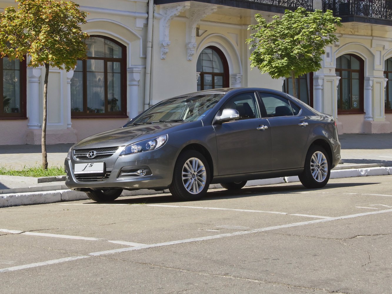 jac JAC J5 (Heyue)