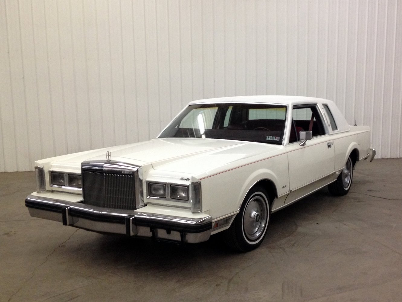 Lincoln Town Car 1980 - 1989