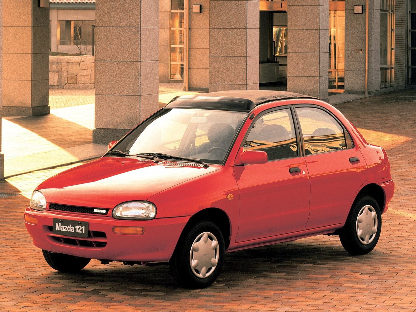 Mazda 121 1991 - 1998