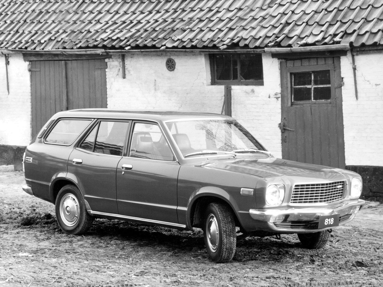 mazda Mazda 818
