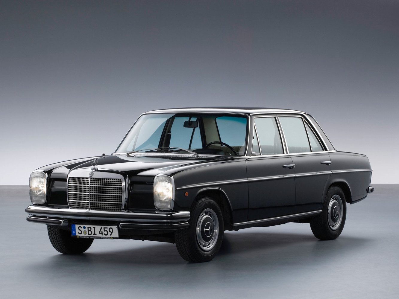 mercedes Mercedes-Benz W114