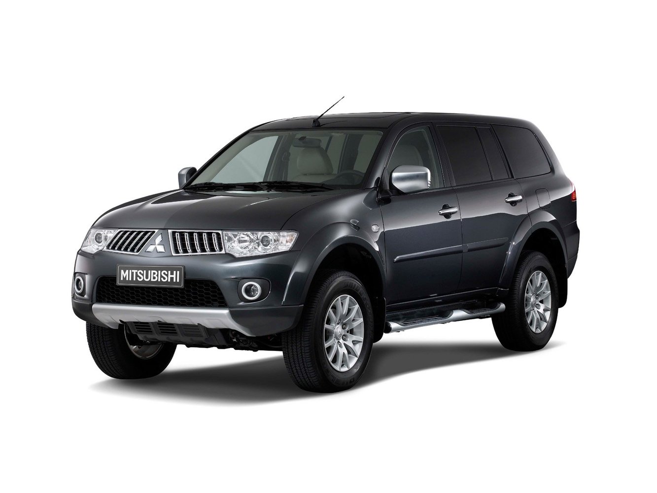 mitsubishi Mitsubishi Pajero Sport