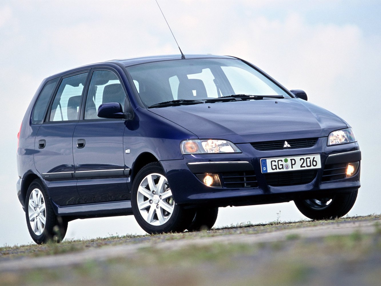 mitsubishi Mitsubishi Space Star