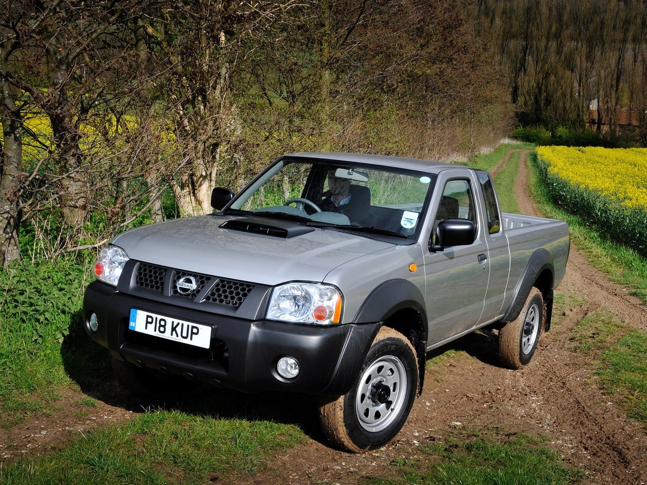 nissan Nissan NP 300