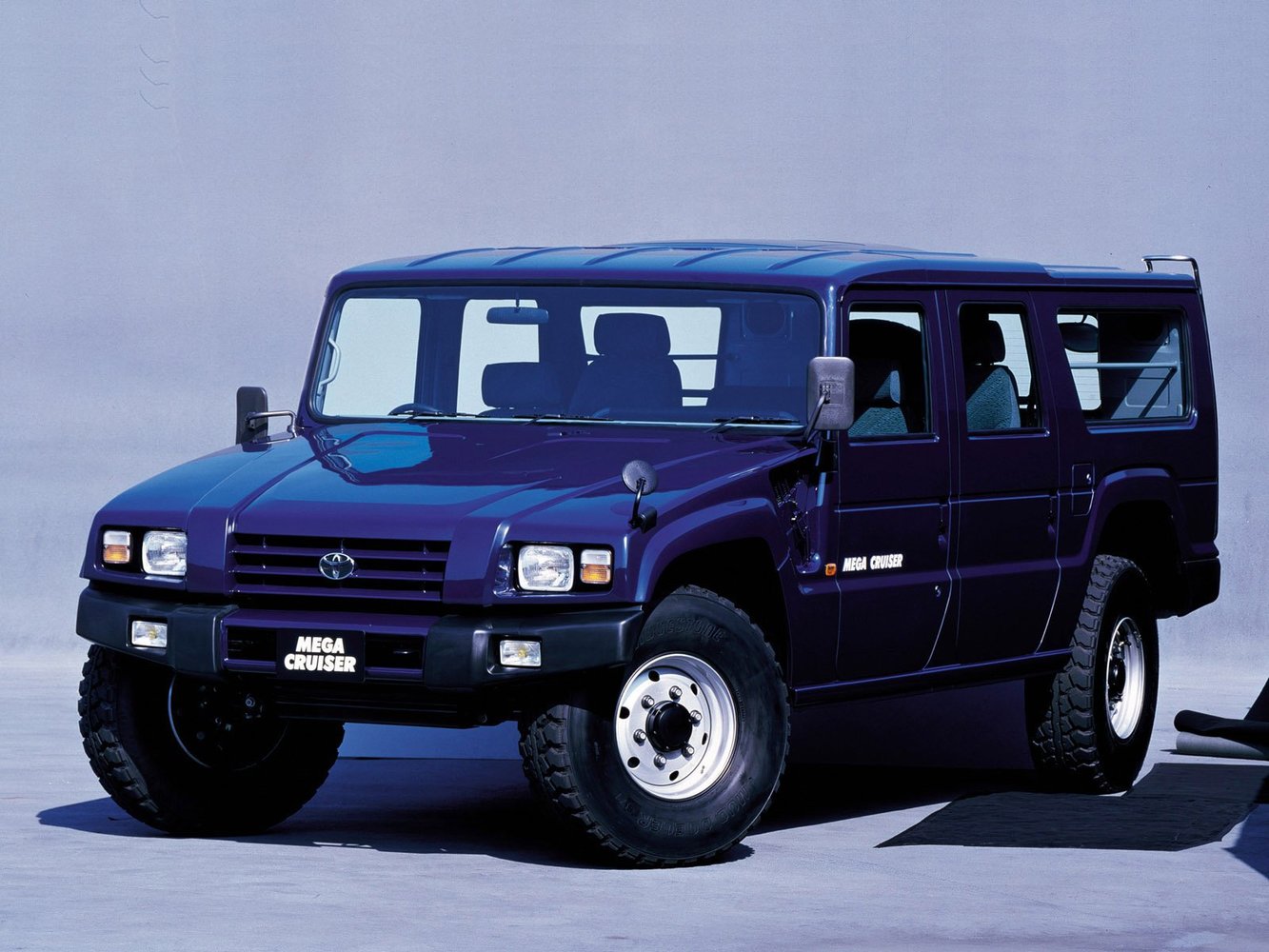 toyota Toyota Mega Cruiser