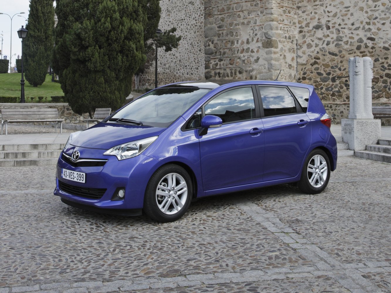 toyota Toyota Verso-S