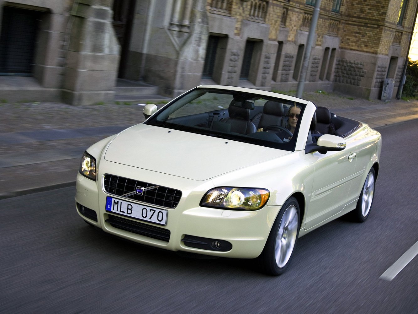 Volvo C70 2005 - 2010